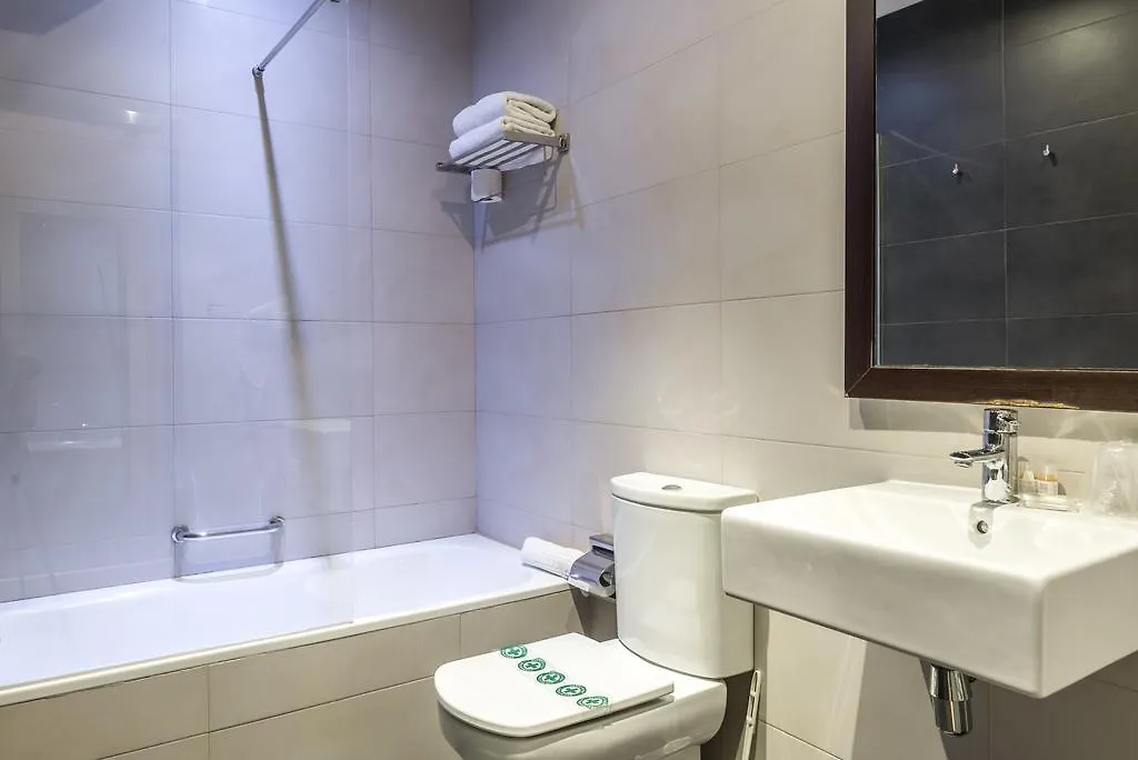 Hostal Bcn Ramblas Barcelona 2*,  Španělsko